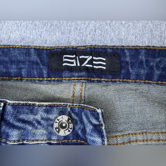 SIZE Up Apparel Men's BodyBuilder Fit Distressed Blue Jeans | Size S - Picture 6 of 9